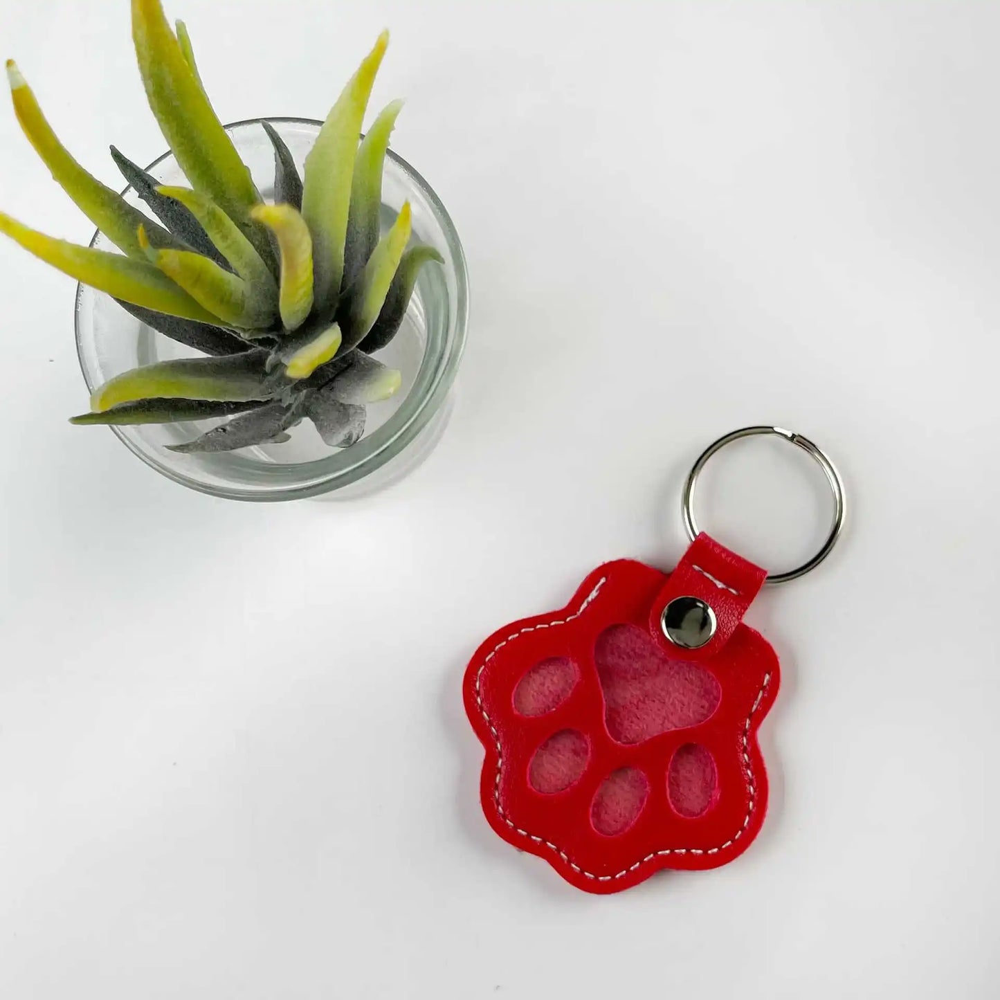 Leather Keychain Creativity Pets Hair Storage Hanging Decorations Cat Dog Hair Elegant Cute Handbag Hanging Decorations